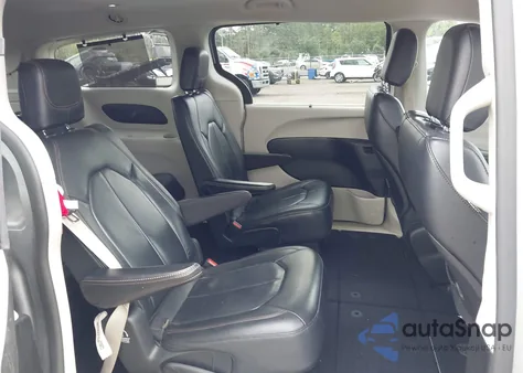 2019 Chrysler Pacifica Touring L из США, поврежденный, VIN 2C4RC1BG9KR624998